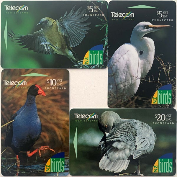 Set of 4 NZ Birds Phonecards - issued June 95 Carousel 1