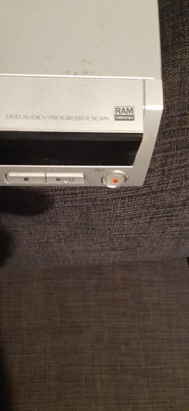 Panasonic D.V.D Video recorder.DMR-E.H.50 Carousel 2