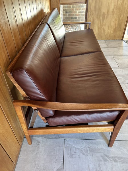 Mid-century leather sofa Fred Lowen ‘Flermont’ Carousel 2