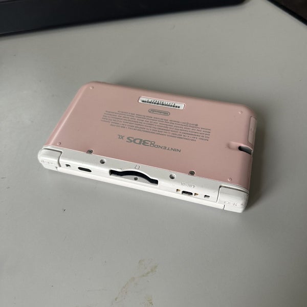 RARE light pink nintendo 3DS XL Carousel 4