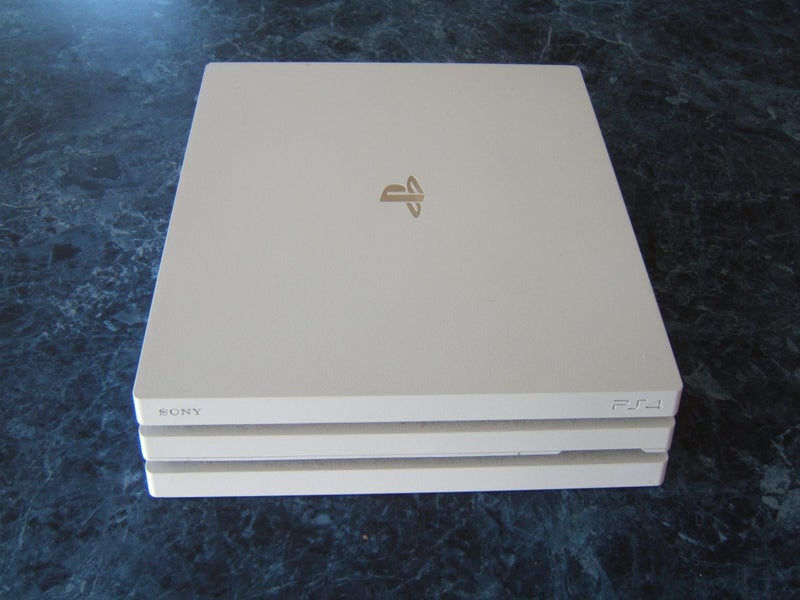Playstation 4 Pro (Refurbished) + 18 Games Carousel 2