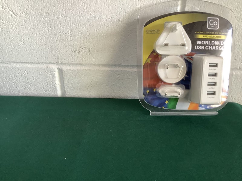WORLDWIDE USB CHARGER Carousel 1