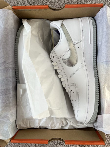 Nike Air Force 1 Carousel 2