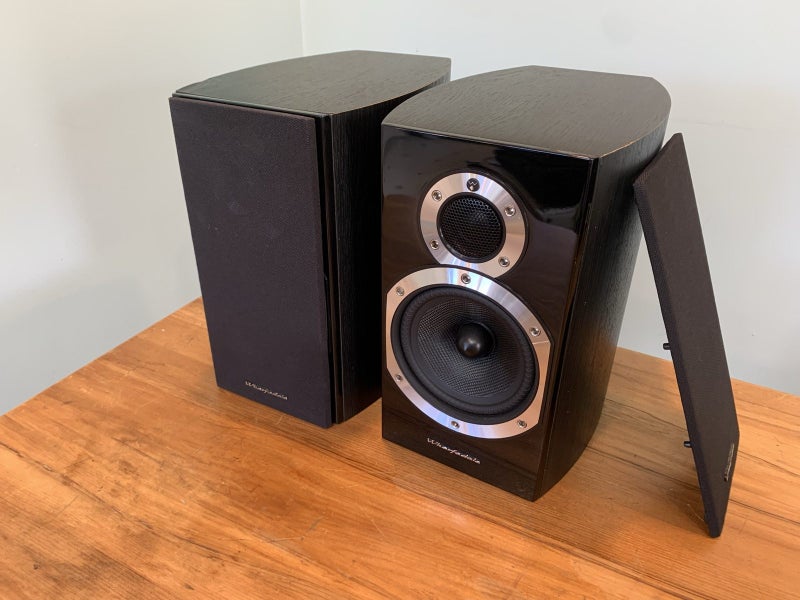 Stunning Wharfedale Diamond 10.1 Speakers - Beautiful Sound! Carousel 1