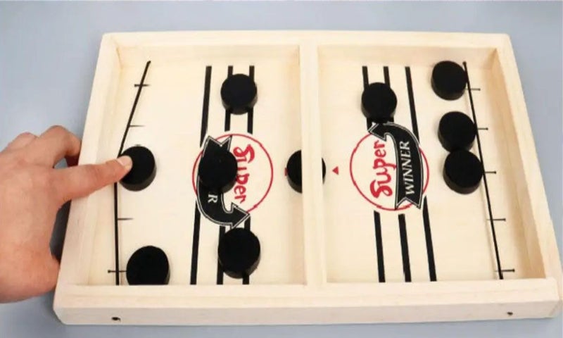 2x Fast Sling Puck Game Paced, Tin Fence Table Desktop Battle Carousel 1