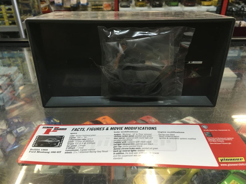 1/32 PIONEER STEVE McQUEEN BULLITT 1968 FORD MUSTANG 390 GT 'THE SILVER BULLITT' Carousel 3