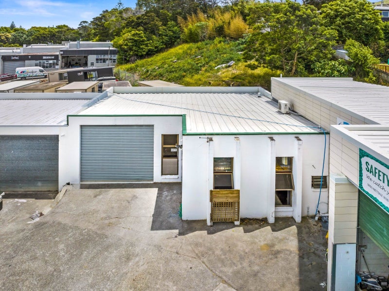 Image 1 of 10
