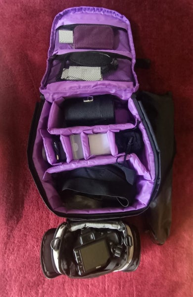 NIKON D3300 camera bundle (3x lenses + extras) Carousel 10