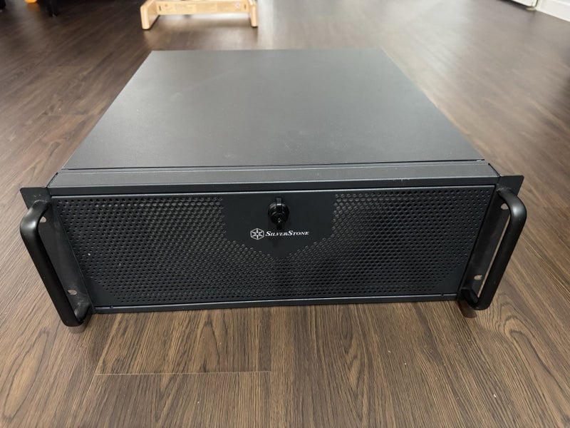 Supermicro X13DEI + Xeon Platinum 8454h 32 core - 512GB RAM server AI Powerhouse Carousel 6