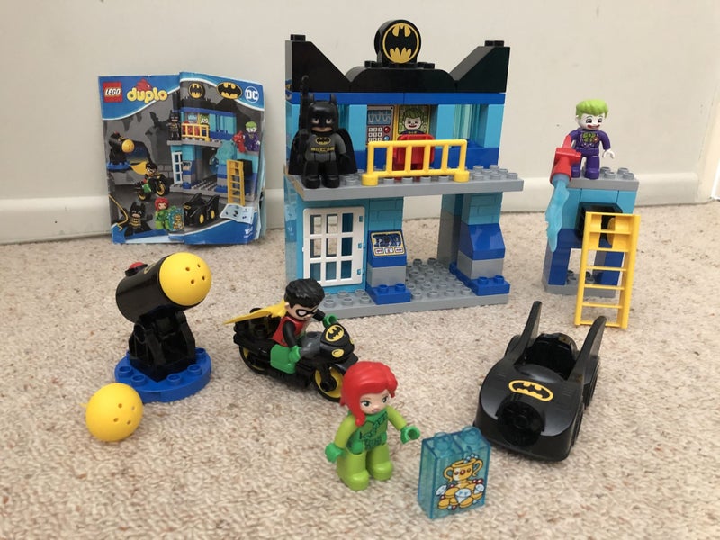LEGO DUPLO® - : Batcave Challenge 10842 (Batman II ) Carousel 2