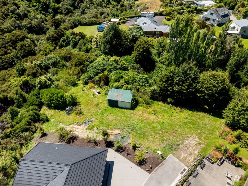 Serenity, sunshine, and private woodland setting62868840329603113