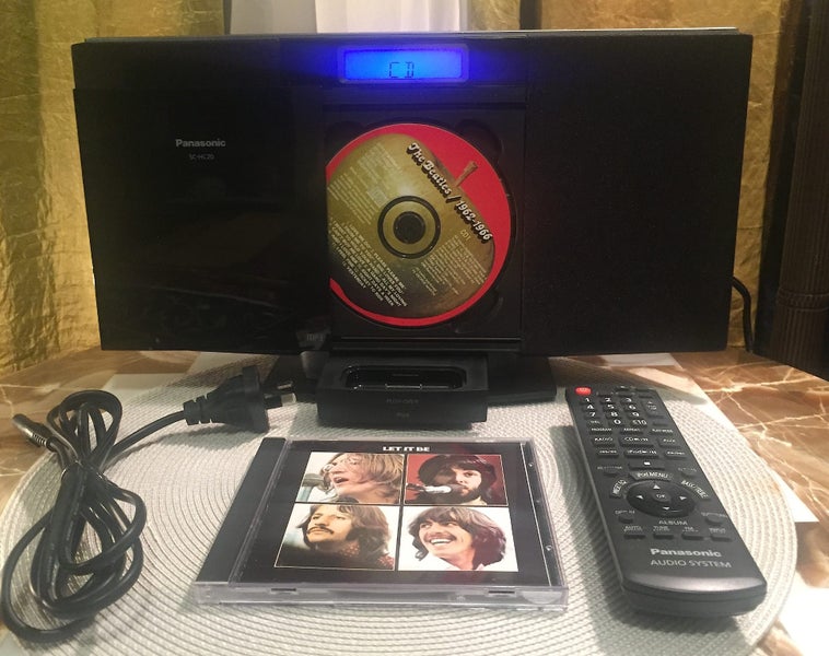 Panasonic SC-HC20 COMPACT STEREO SYSTEM: CD Player, MP3, iPod, as NEW CONDITION Carousel 1
