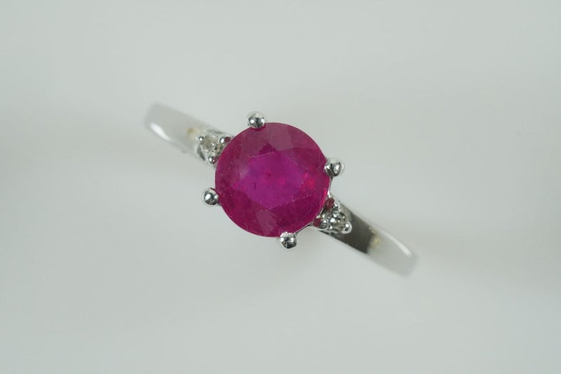 Gorgeous Red Ruby & diamond ring in 9ct white gold Carousel 2