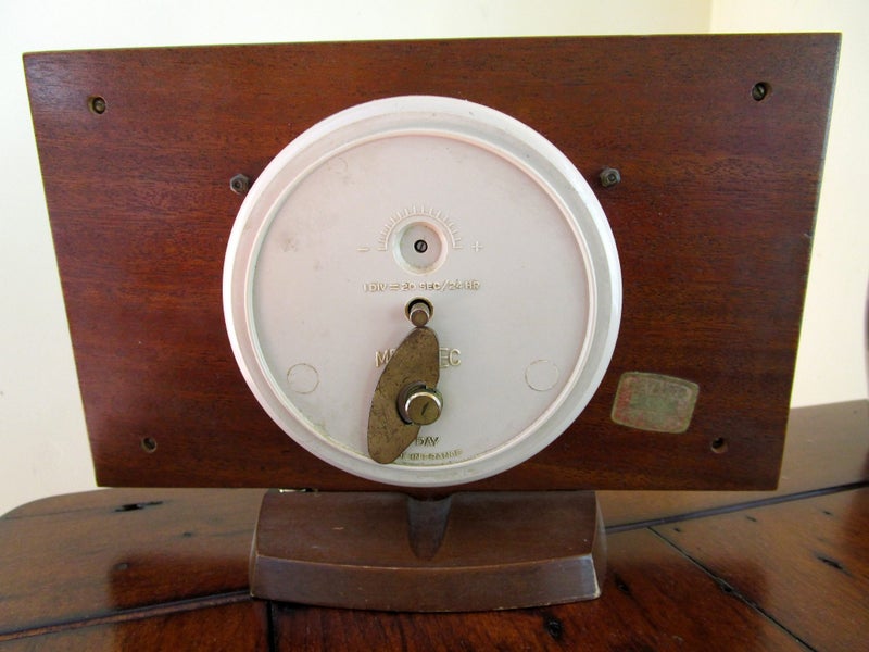 *** LOVELY VINTAGE MANTEL CLOCK MADE IN ENGLAND *** Carousel 2