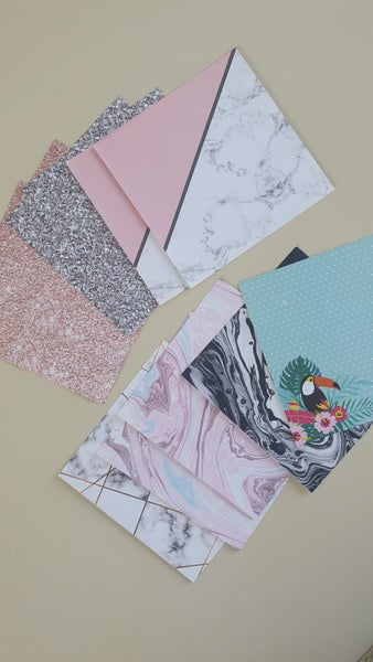 12 sheets of scrapbooking card paper 16x16cm Carousel 1