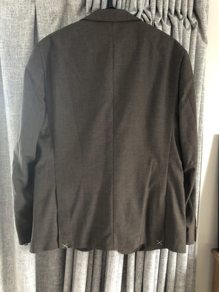 NEW Men’s two piece suit Carousel 2