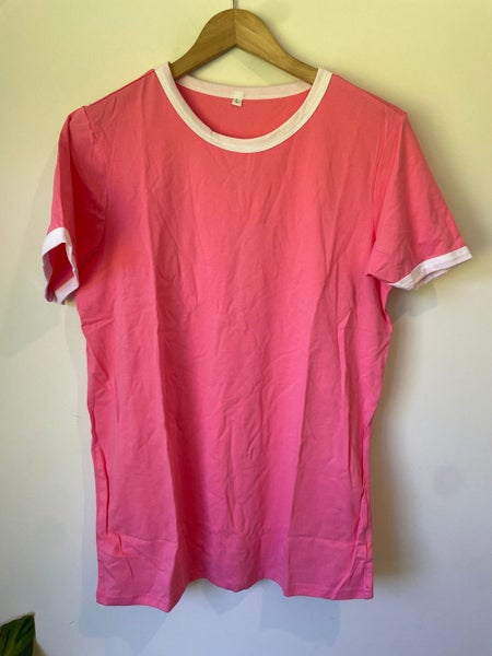 Pink Size L Tee Carousel 1