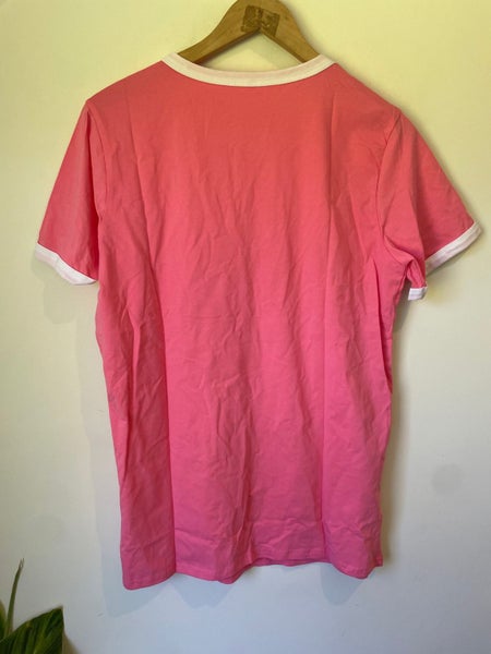 Pink Size L Tee Carousel 5