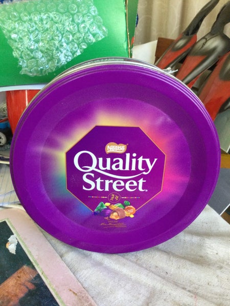 NESTLE QUALITY STREET TIN Carousel 1