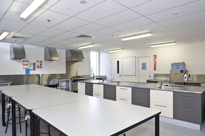 Ceiling (Tile ceiling supplied and installed) Carousel 7