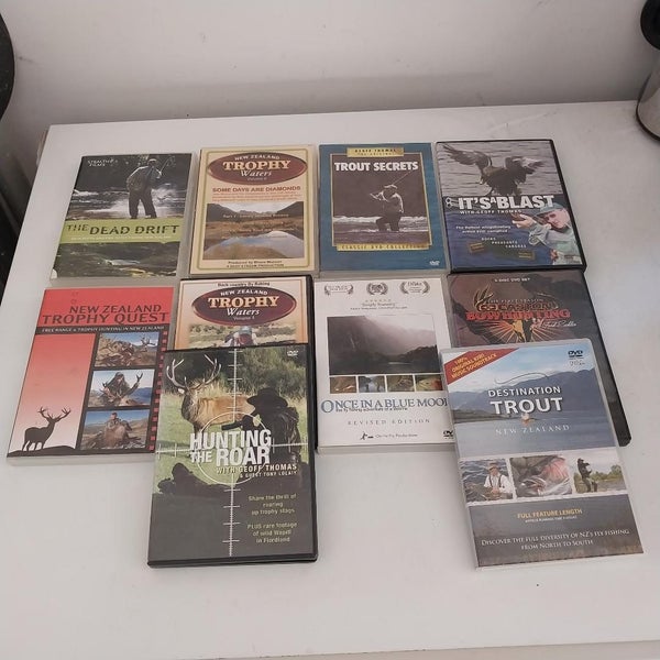 10 HUNTING AND FISHING DVD'S Carousel 2