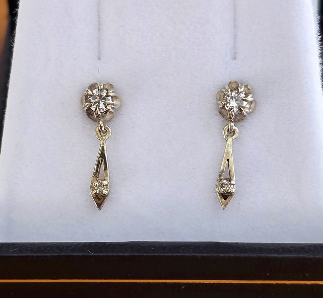 Retro 9ct white gold genuine Diamond dangle earrings Carousel 1