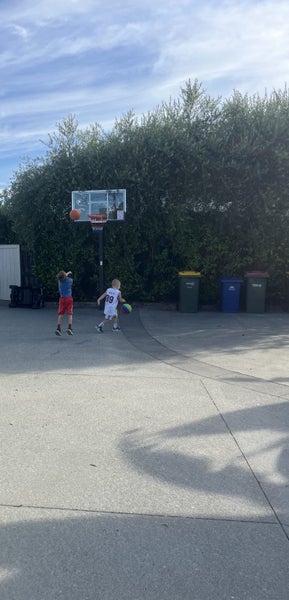 IN-GROUND Basketball Hoop and Stand TEMPERED GLASS62864741861506111