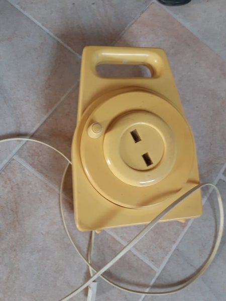Telephone Cord 10 mtr in Caddy Carousel 1