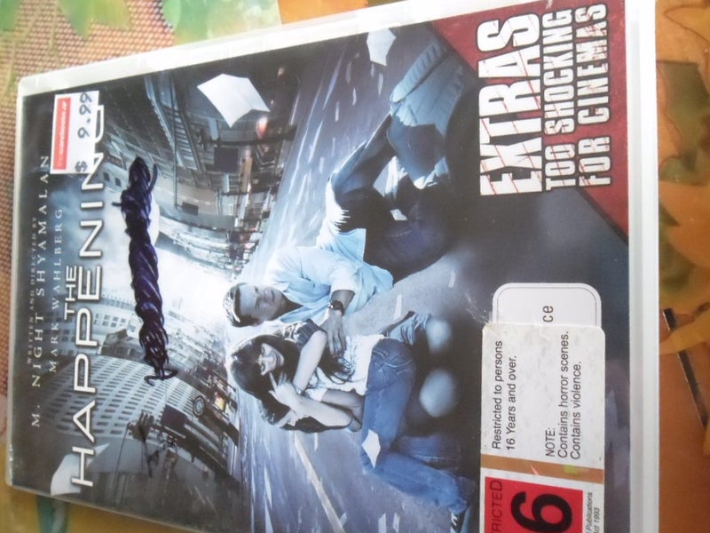 DVD - THE HAPPENING Carousel 1