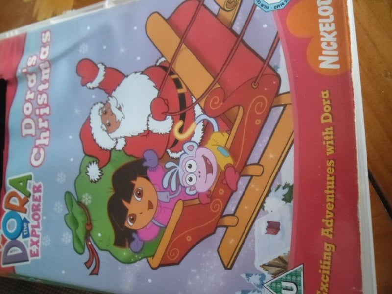 DVD - DORA'S CHRISTMAS Carousel 1