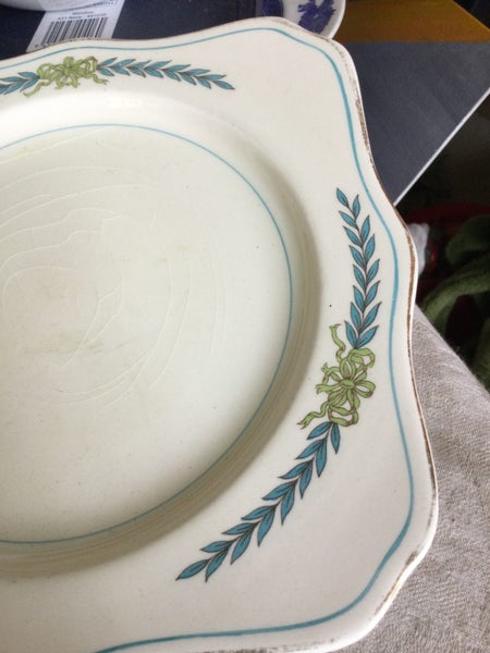 STAFFORDSHIRE MYOTT ENGLAND PLATE..READ Carousel 2