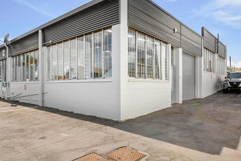 Image 1 of 11