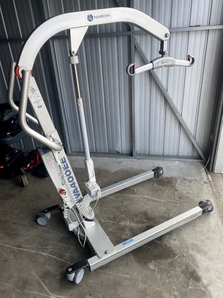 EVA 400EE Mobile Patient Lift ..Sling Included Carousel 1