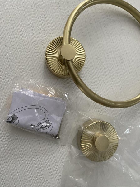 Scalloped Door Knocker - Gold Look Carousel 1