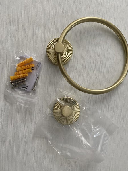 Scalloped Door Knocker - Gold Look Carousel 2