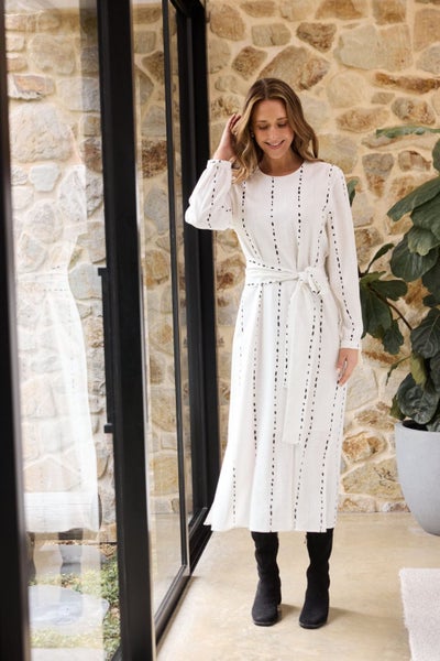 Brave & True TURNING POINT DRESS Carousel 7