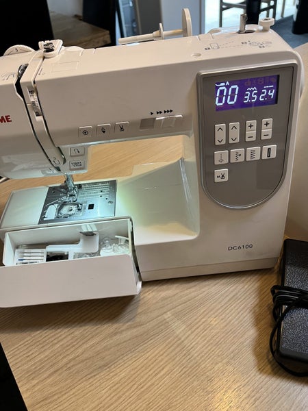 Janome 6100 Sewing Machine Carousel 1