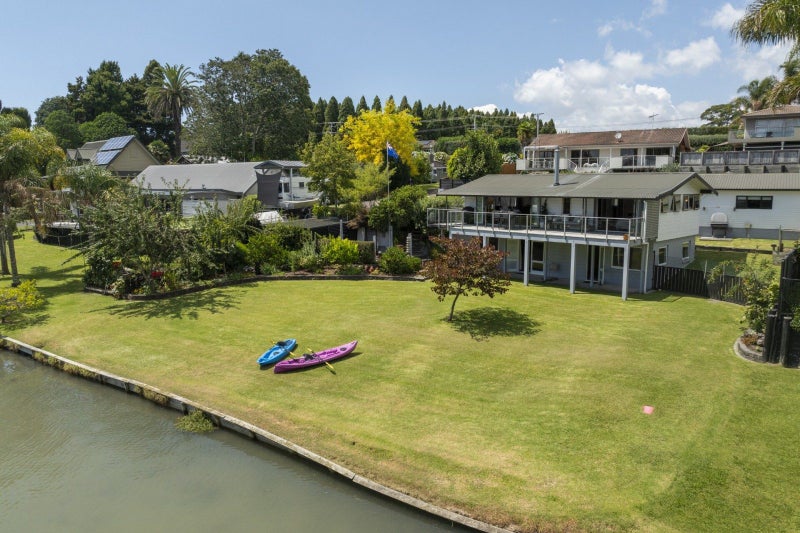 Image 1 of 27