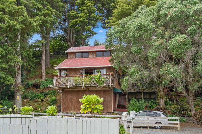 Image 1 of 10