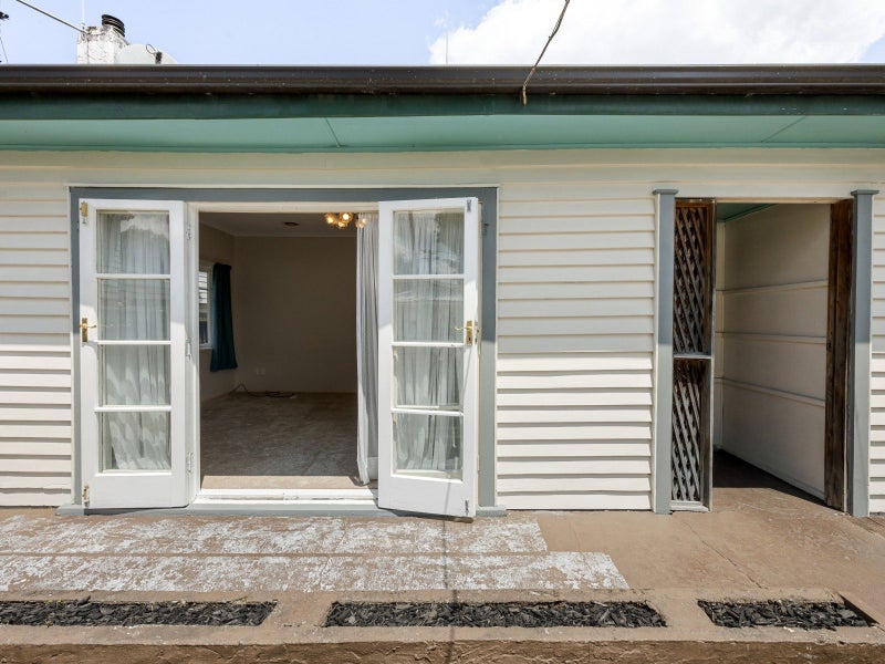 Image 1 of 19