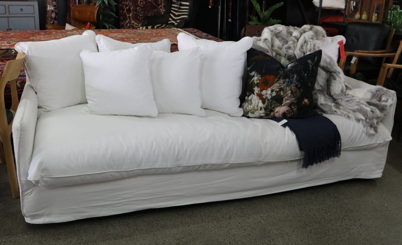 CLASSIC LOOSE WASHABLE COVER SOFAS Carousel 2
