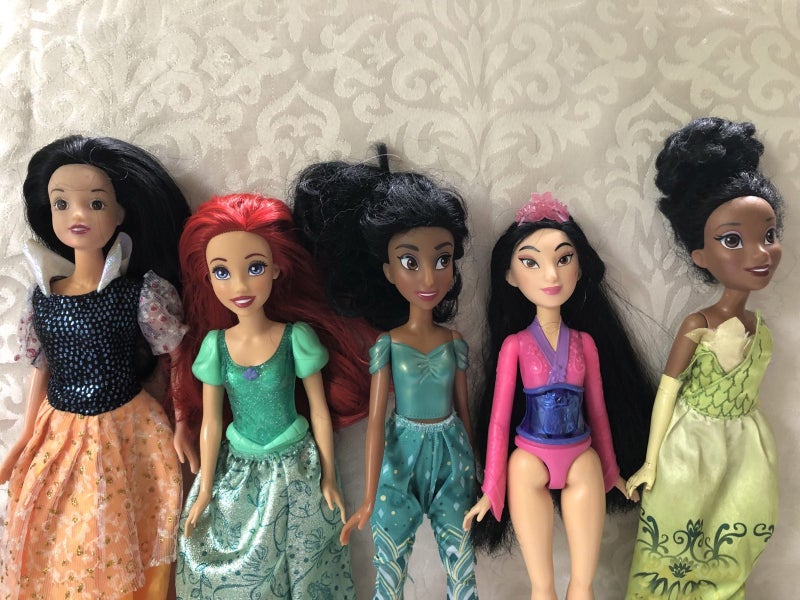 Disney Dolls x 5 Carousel 2