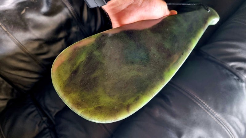 MASSIVE NZ Pounamu / Greenstone Mere / Patu Carousel 10