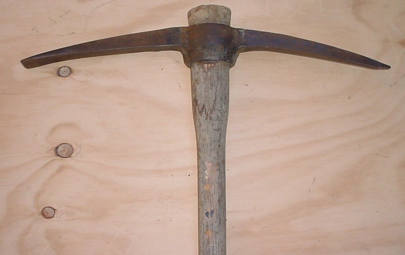 Railway Style Pick Axe Carousel 2