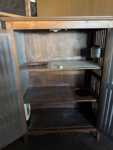 The Genius Cat Food Cabinet - Microchip Entry - Stop Rogue Cat Food Theft Carousel 1