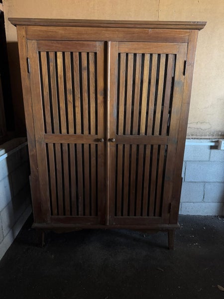 The Genius Cat Food Cabinet - Microchip Entry - Stop Rogue Cat Food Theft Carousel 19