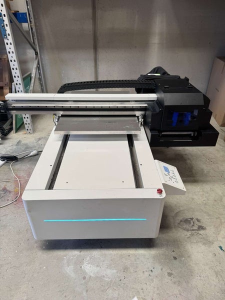Used 60x90cm UV Flatbed Printer – Trade-In Deal! Carousel 1