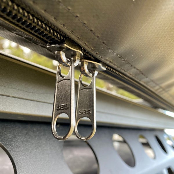 RMR 270 Awning Left/Passenger Side Mounting Carousel 11