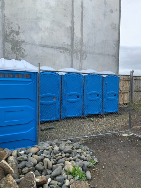 Portaloo - Plumbed in Carousel 8