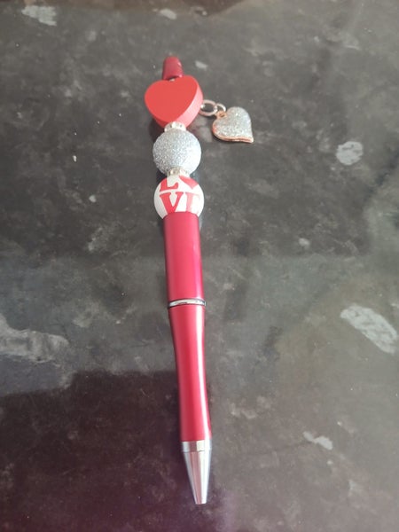 Beaded pen Carousel 1